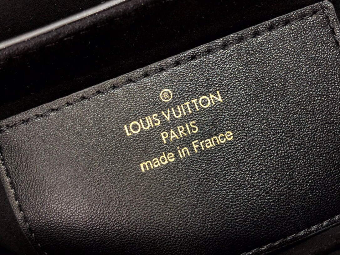 LV M59029 Louis Vuitton Twist MM High End Leathers - Default Title - View 8