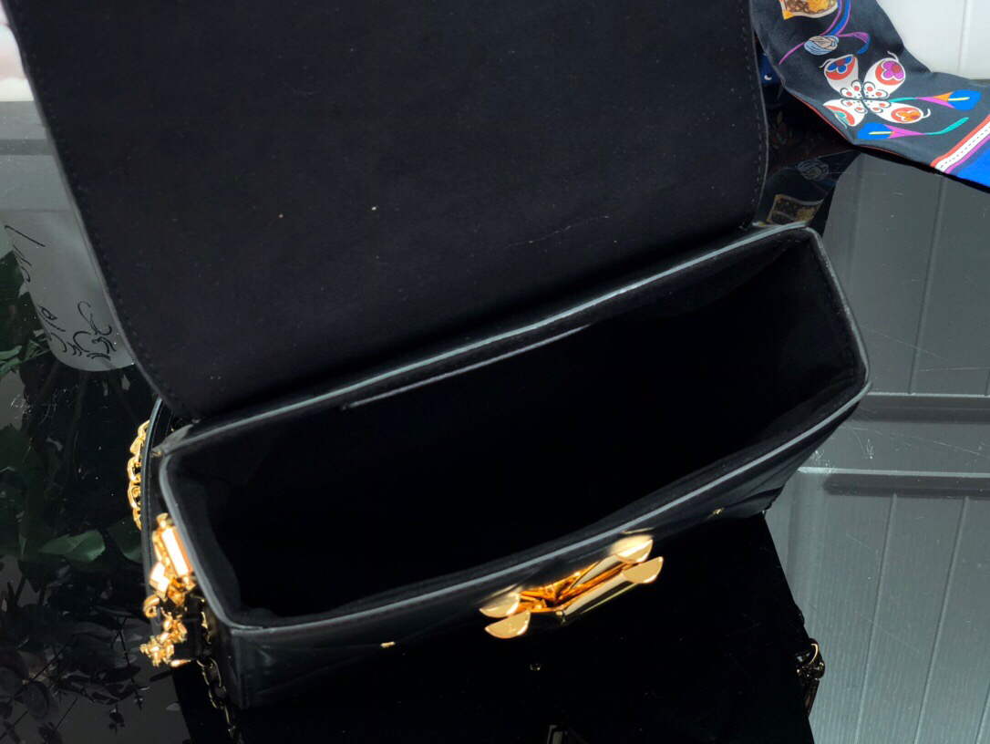 LV M59029 Louis Vuitton Twist MM High End Leathers - Default Title - View 9
