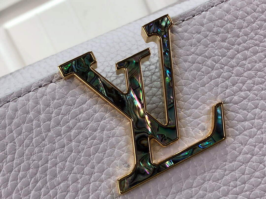 LV M59066 Louis Vuitton Capucines BB Handbag Taro Purple - Default Title - View 5