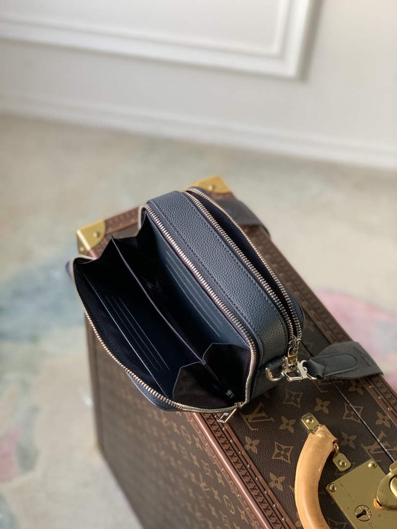 LV M59161 Louis Vuitton Alpha Wearable Wallet Blue - Default Title - View 5