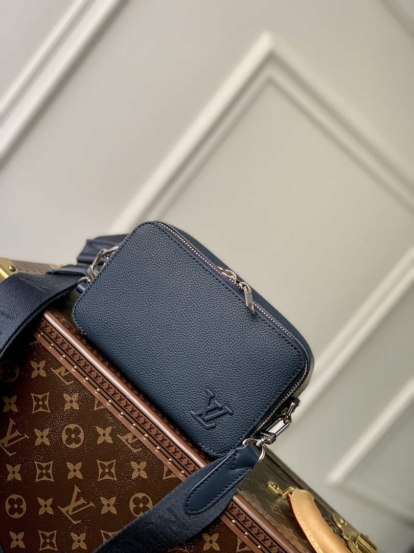 LV M59161 Louis Vuitton Alpha Wearable Wallet Blue - Default Title - View 8