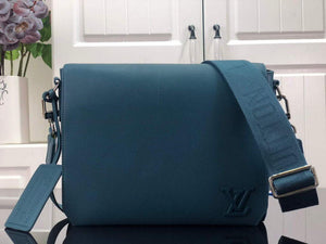 LV M59327 Louis Vuitton New Messenger Bag Blue - Default Title - View 1
