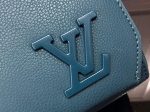 LV M59327 Louis Vuitton New Messenger Bag Blue - Default Title - View 5