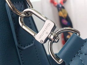 LV M59327 Louis Vuitton New Messenger Bag Blue - Default Title - View 6