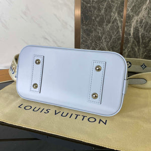 LV M59345 Louis Vuitton Alma BB Epi Handbag Sky Blue - Default Title - View 5