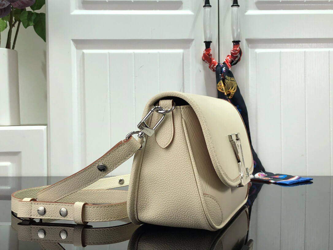 LV M59457 Louis Vuitton Buci Crossbody Bag M59386 Quartz White - Default Title - View 2