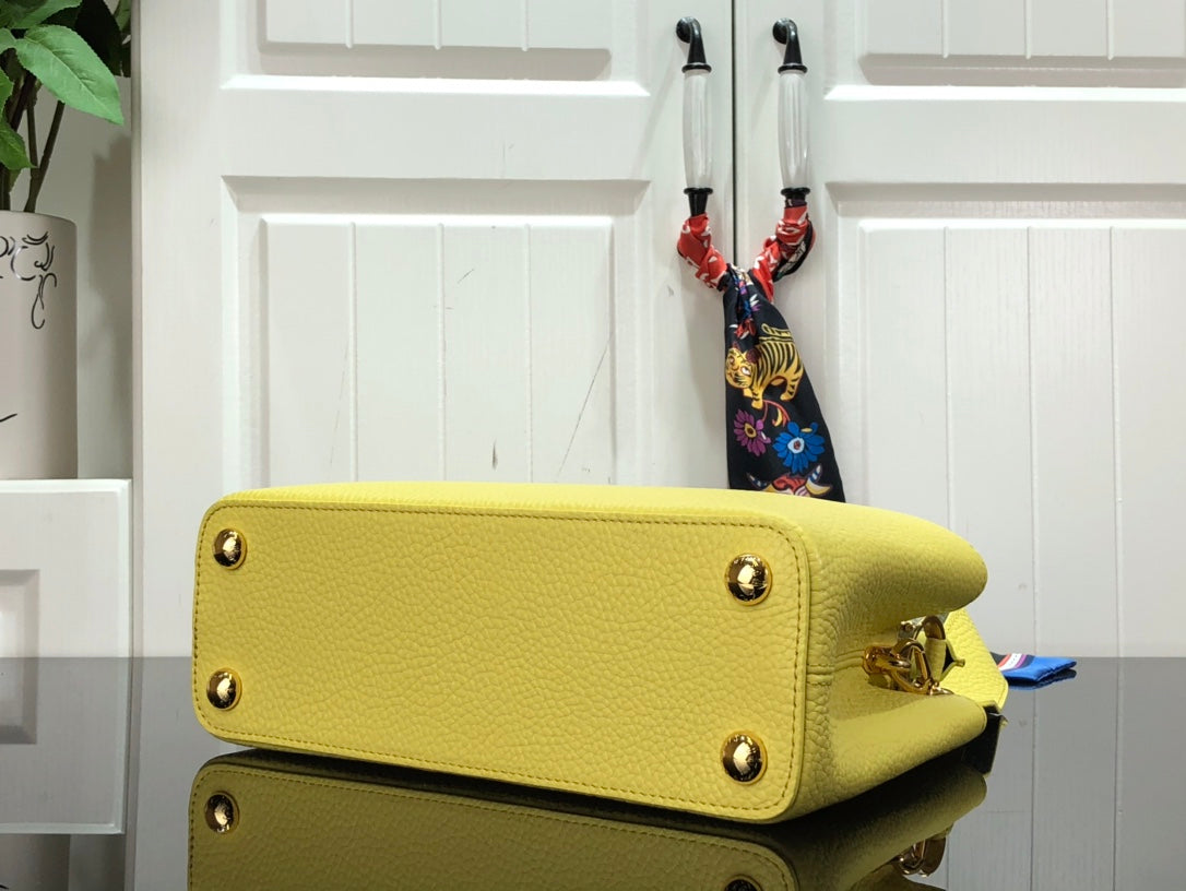 LV m59434 Louis Vuitton Capucines BB Handbag Yellow