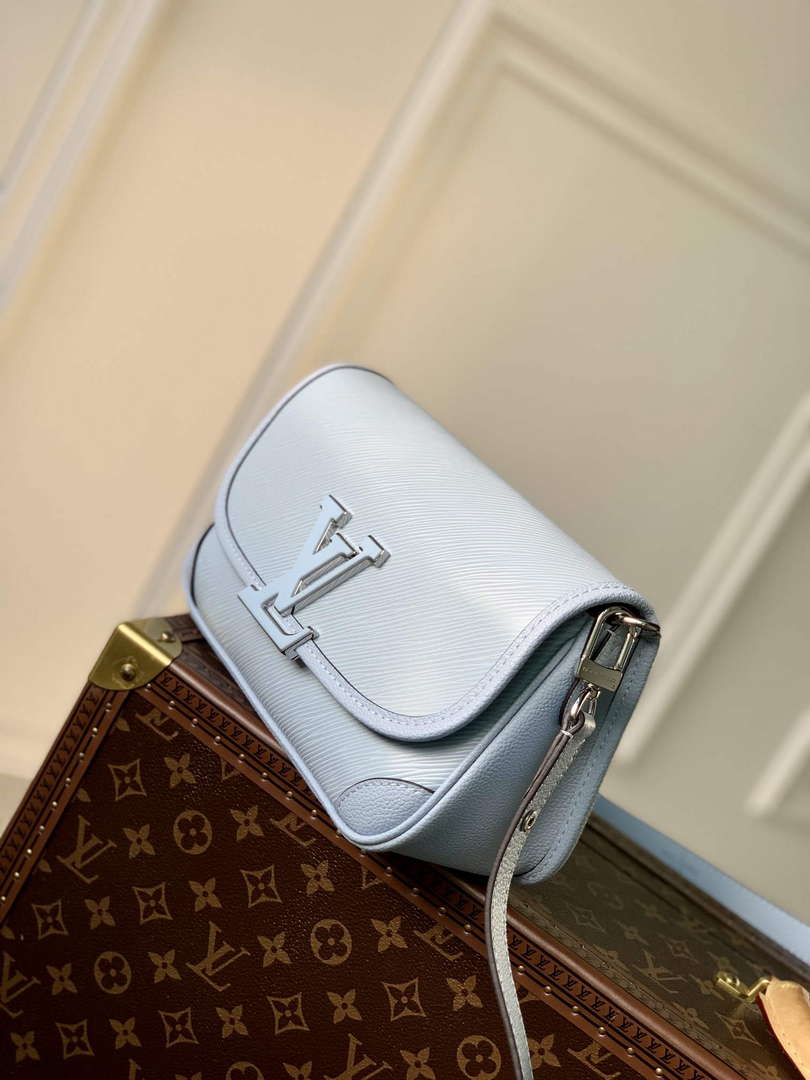 LV M59461 Louis Vuitton Buci Handbag Epi Leather Cloud Blue - Default Title - View 4