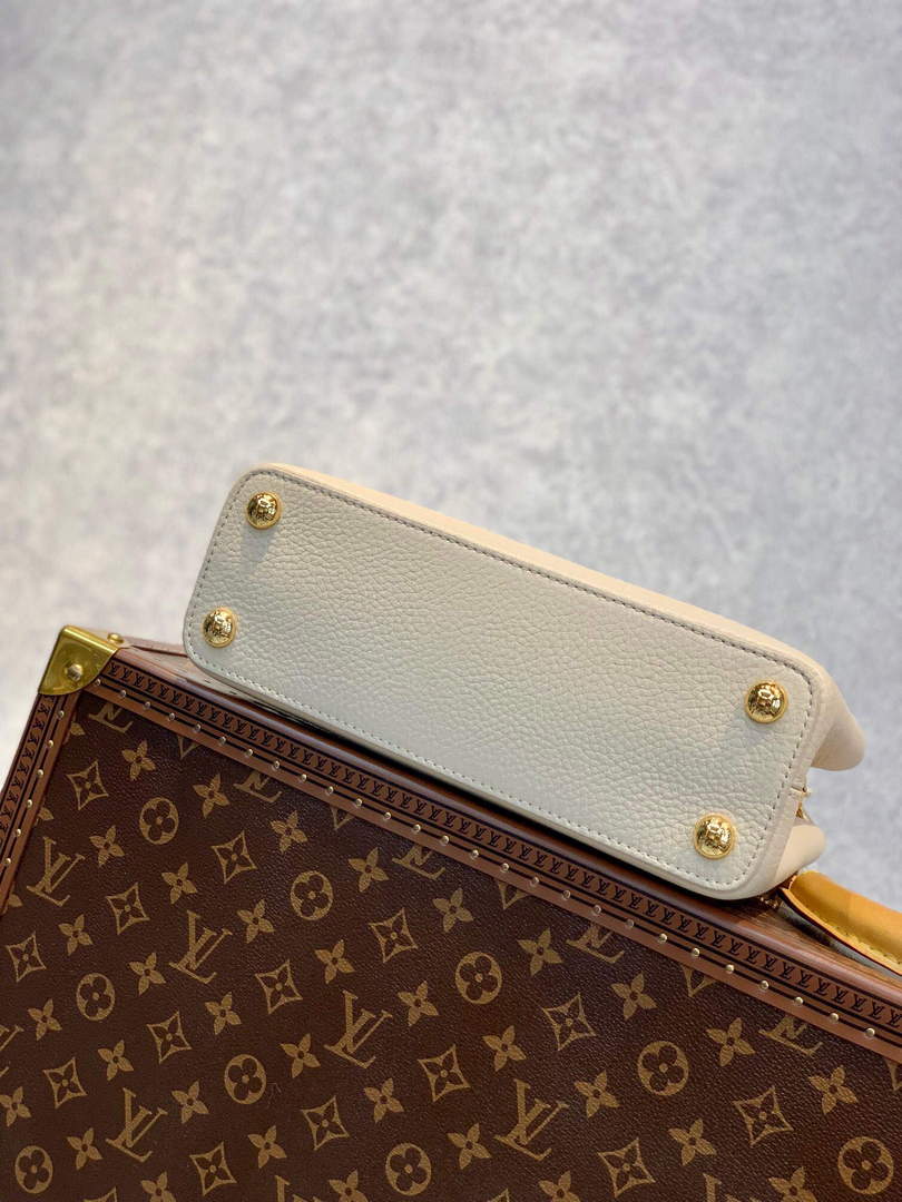 LV M59512 Louis Vuitton Capucines BB Bag Cr¨¨me Beige / Plume Yellow