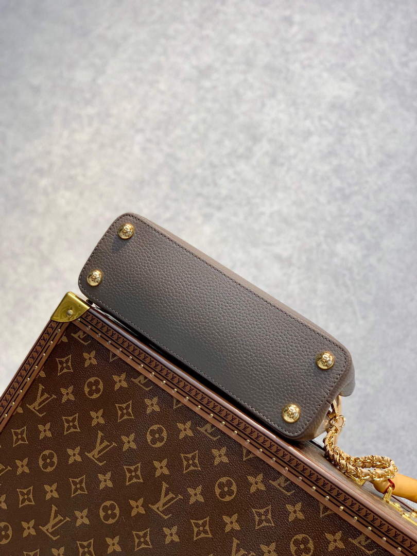 LV M59512 Louis Vuitton Capucines BB Bag Smokey Brown Green/Cr¨¨me/Pink