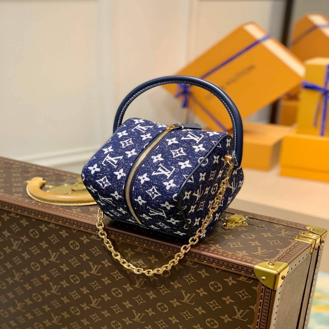 LV M59611 Louis Vuitton Square Denim Leather Bag - Default Title - View 4