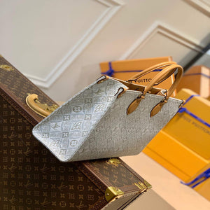 LV M59614 Louis Vuitton Onthego MM Tote Bag - Default Title - View 2