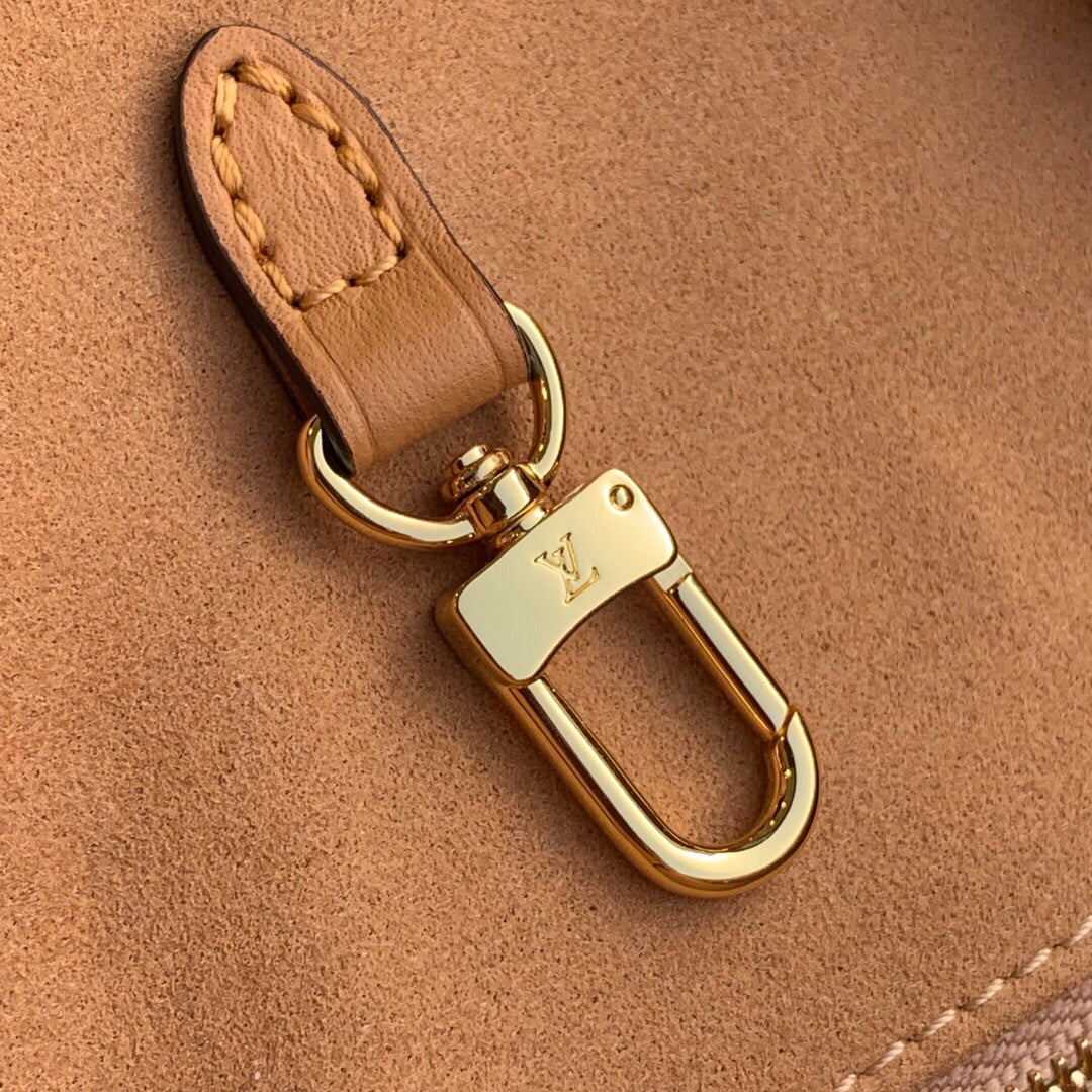 LV M59614 Louis Vuitton Onthego MM Tote Bag - Default Title - View 6
