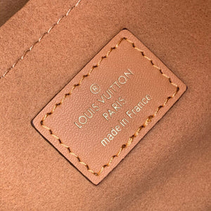 LV M59614 Louis Vuitton Onthego MM Tote Bag - Default Title - View 7