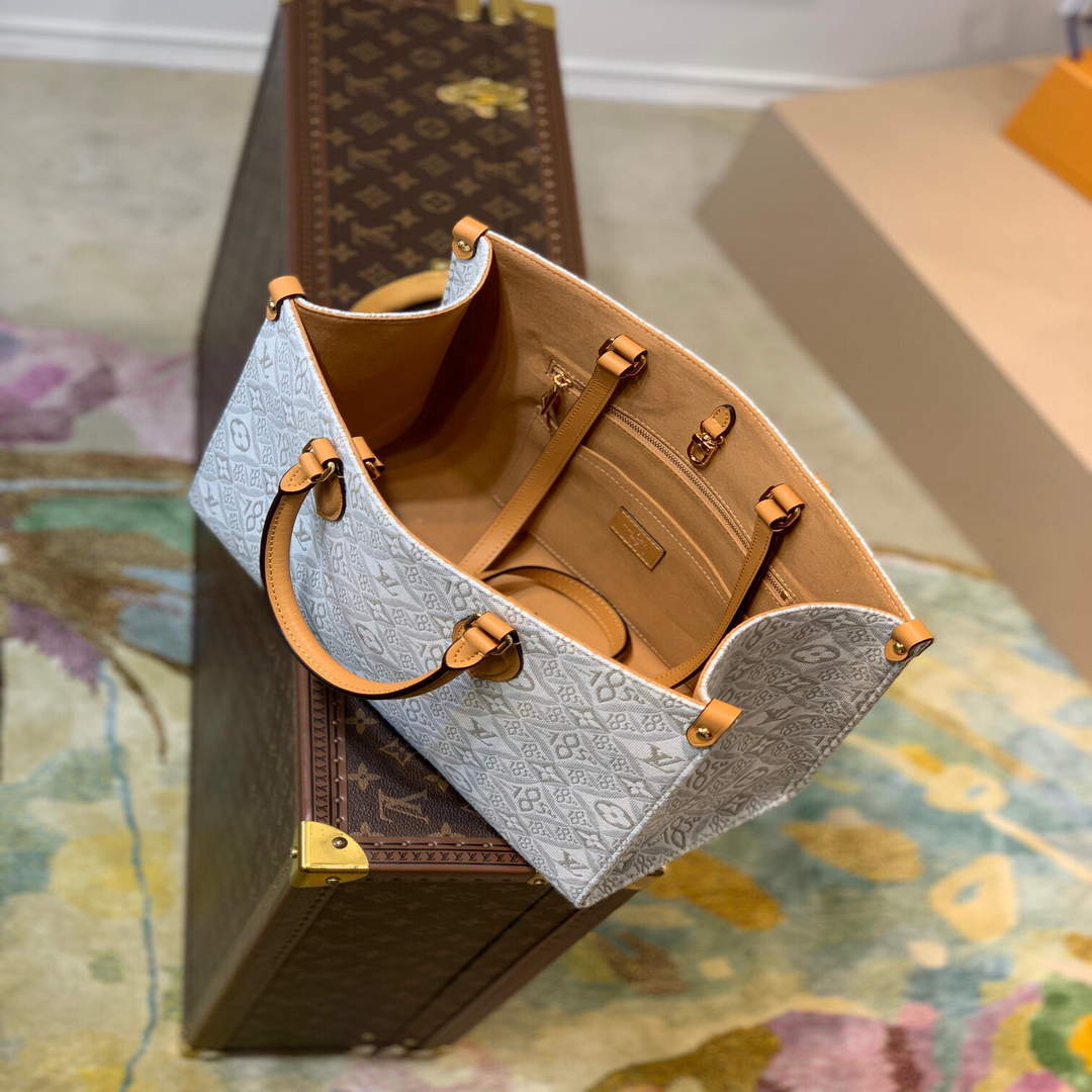 LV M59614 Louis Vuitton Onthego MM Tote Bag - Default Title - View 8