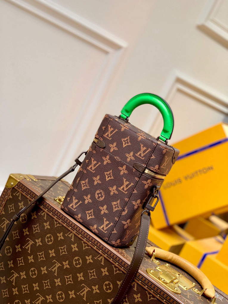 LV M59664 Louis Vuitton Vertical Box Trunk - Default Title - View 2