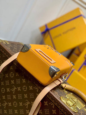 LV M59666 Louis Vuitton Vertical Box Trunk yellow - Default Title - View 3