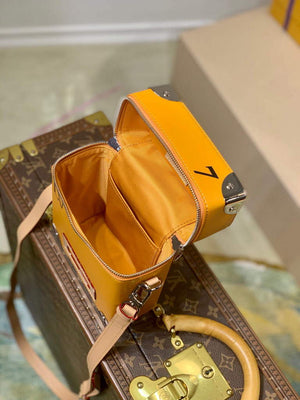 LV M59666 Louis Vuitton Vertical Box Trunk yellow - Default Title - View 7