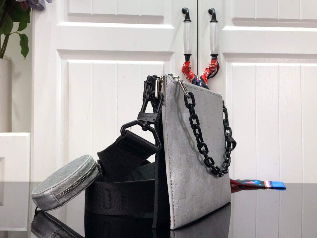 LV M59681 Louis Vuitton In The Loop Trio Pouch Silver - Default Title - View 2