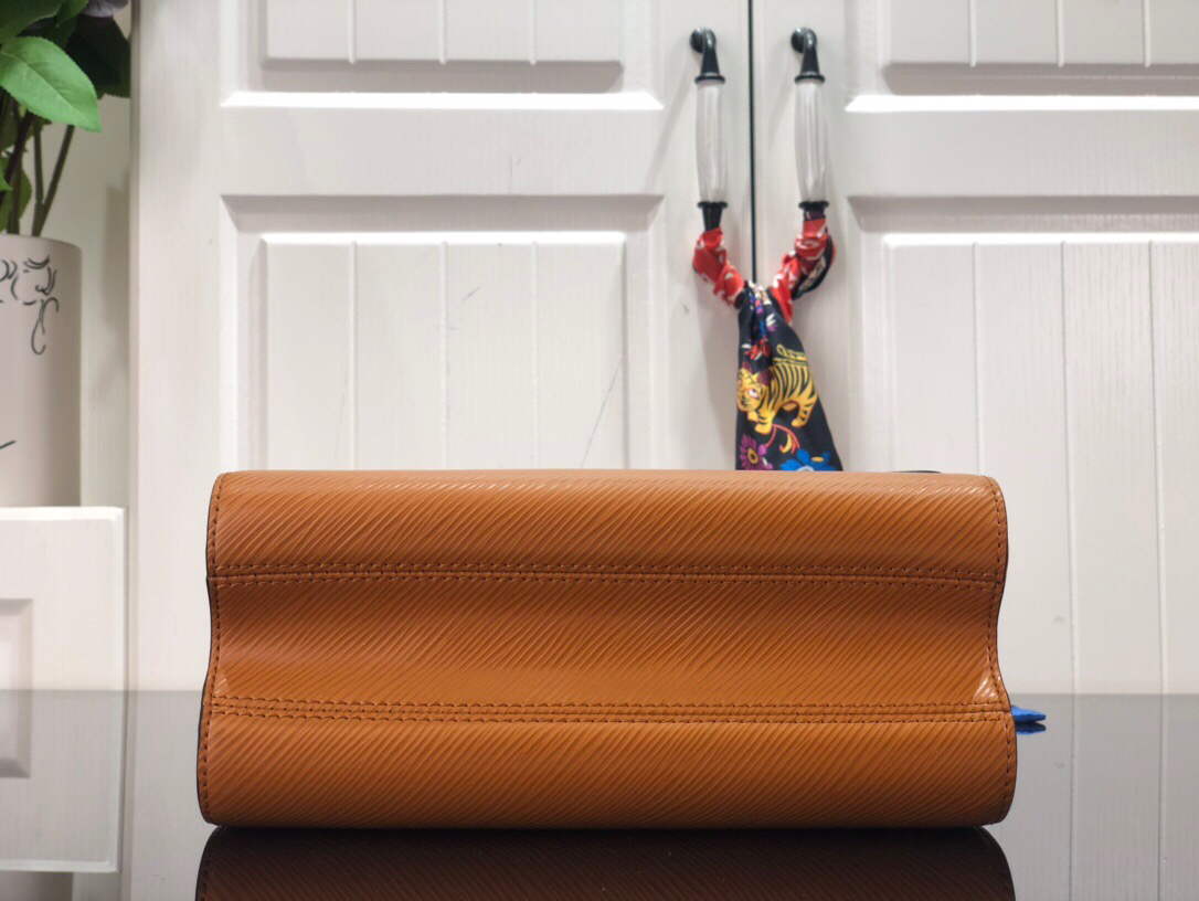 LV M59686 Louis Vuitton Twist MM Gold Miel Brown - Default Title - View 4