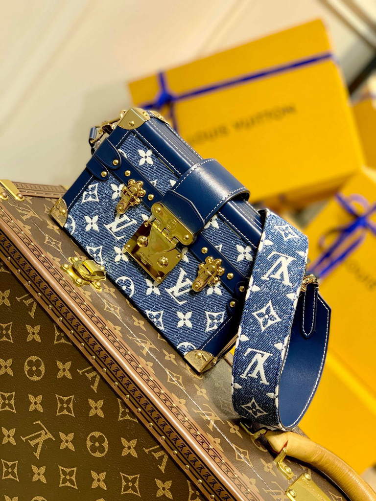 LV M59717 Louis Vuitton Petite Malle Denim Bag Blue - Default Title - View 1