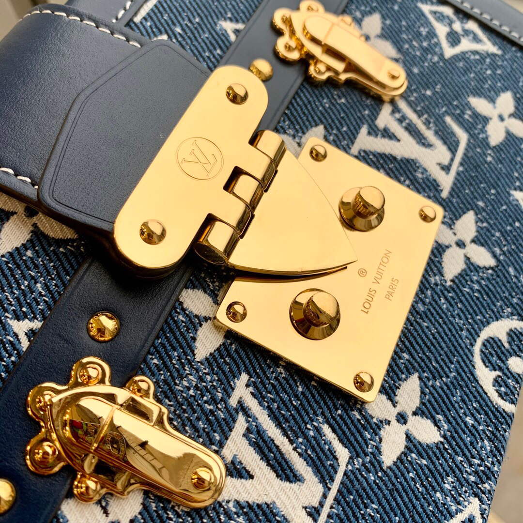 LV M59717 Louis Vuitton Petite Malle Denim Bag Blue - Default Title - View 5