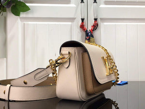 LV M59733 Louis Vuitton Lockme Tender Quartz White - Default Title - View 2