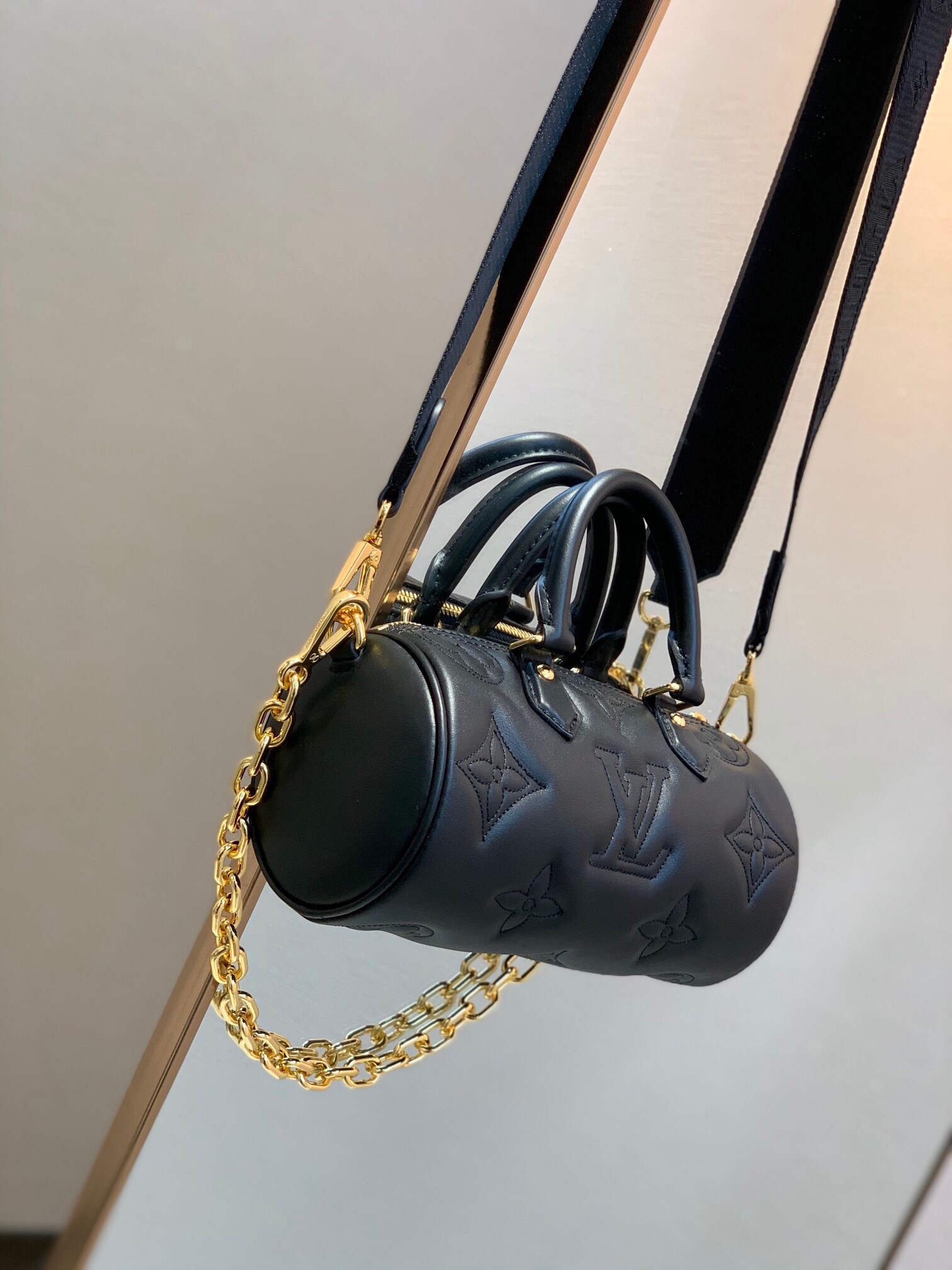 LV M59800 Louis Vuitton Papillon BB Handbag Black - Default Title - View 3