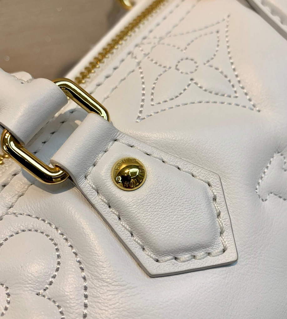 LV M59827 Louis Vuitton Papillon BB Handbag Snow White - Default Title - View 7