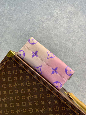 LV M59856 Louis Vuitton Onthego PM Shopping Bag Monogram - Default Title - View 4