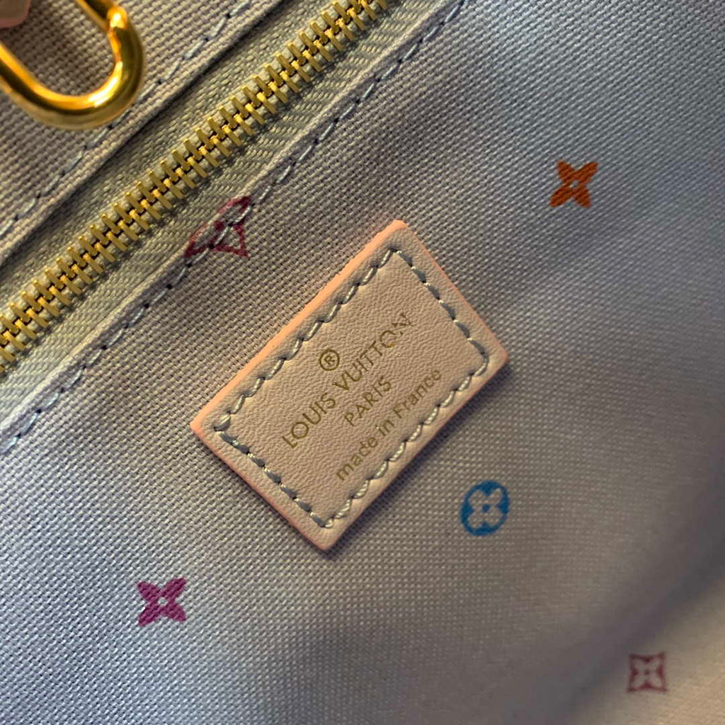 LV M59856 Louis Vuitton Onthego PM Shopping Bag Monogram