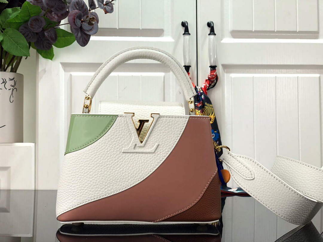 LV M59864 Louis Vuitton Capucines Mini Bag - Default Title - View 1