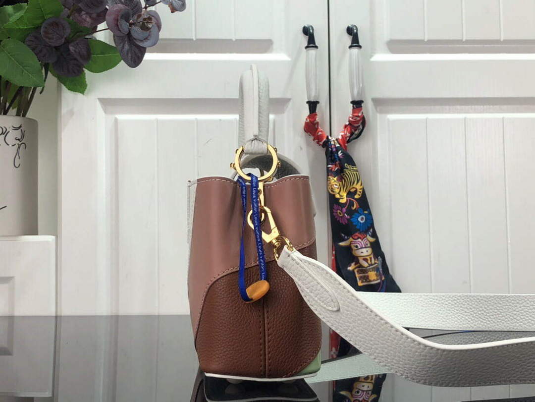 LV M59864 Louis Vuitton Capucines Mini Bag - Default Title - View 2