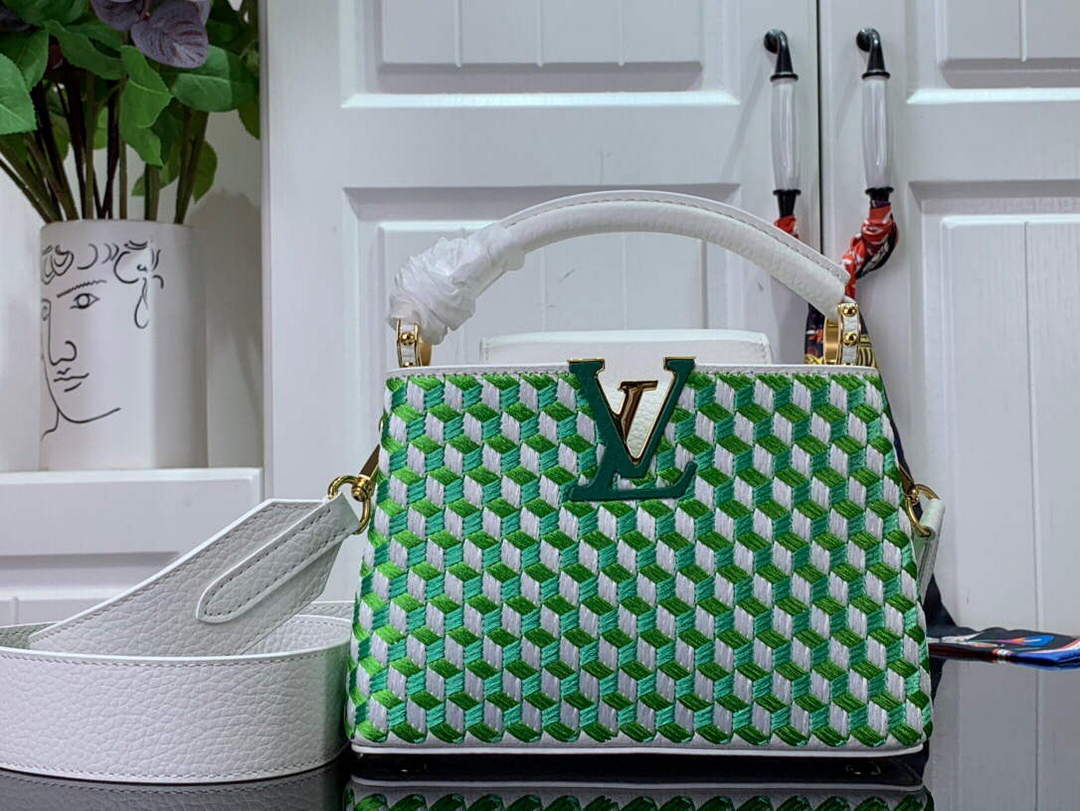 LV M59879 Louis Vuitton capucines mini Bag White Green - Default Title - View 1
