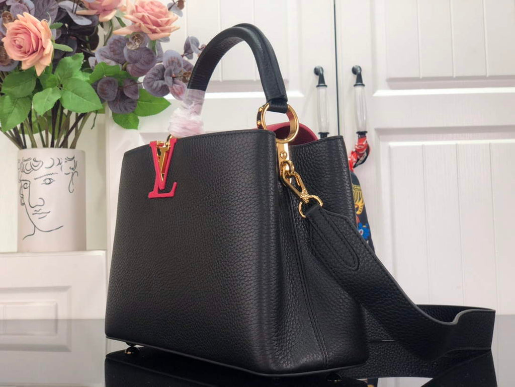 LV M59882 Louis Vuitton Capucines MM Handbag Black