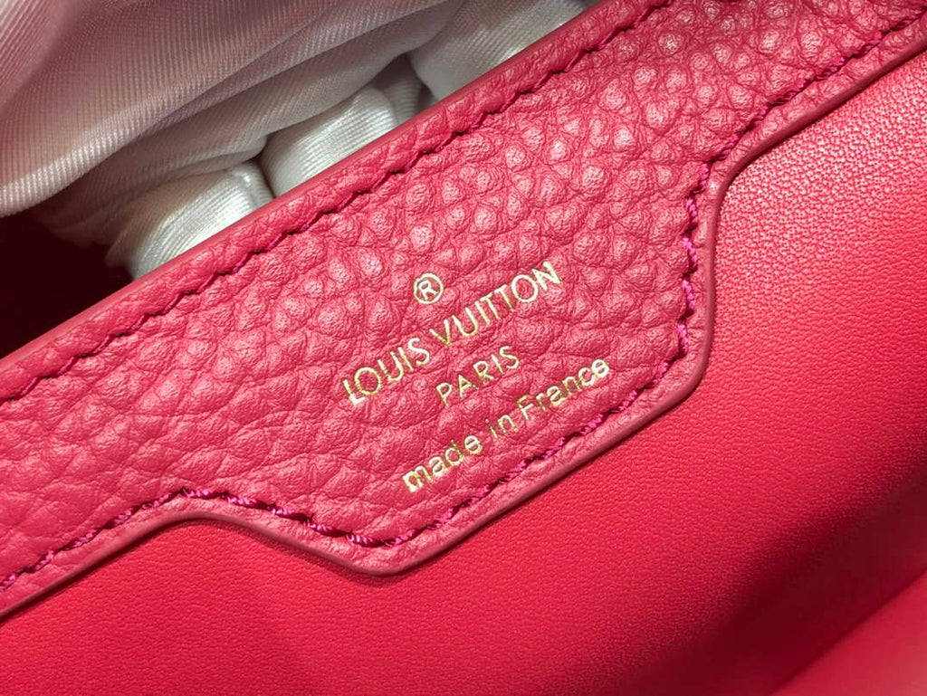 LV M59882 Louis Vuitton Capucines MM Handbag Black