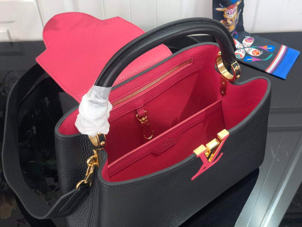 LV M59882 Louis Vuitton Capucines MM Handbag Black