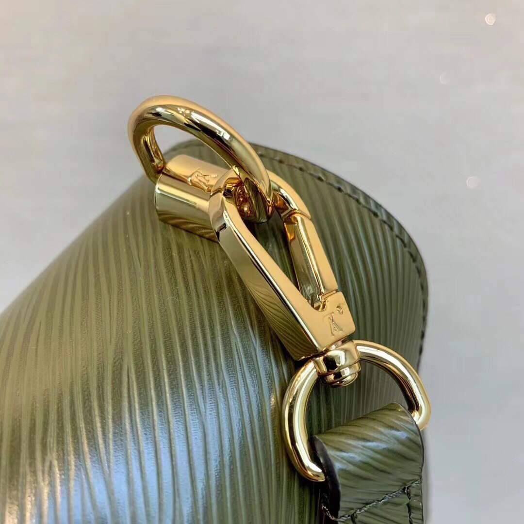 LV M59884 Louis Vuitton Twist MM Handbag Kaki / Quartz White - Default Title - View 4