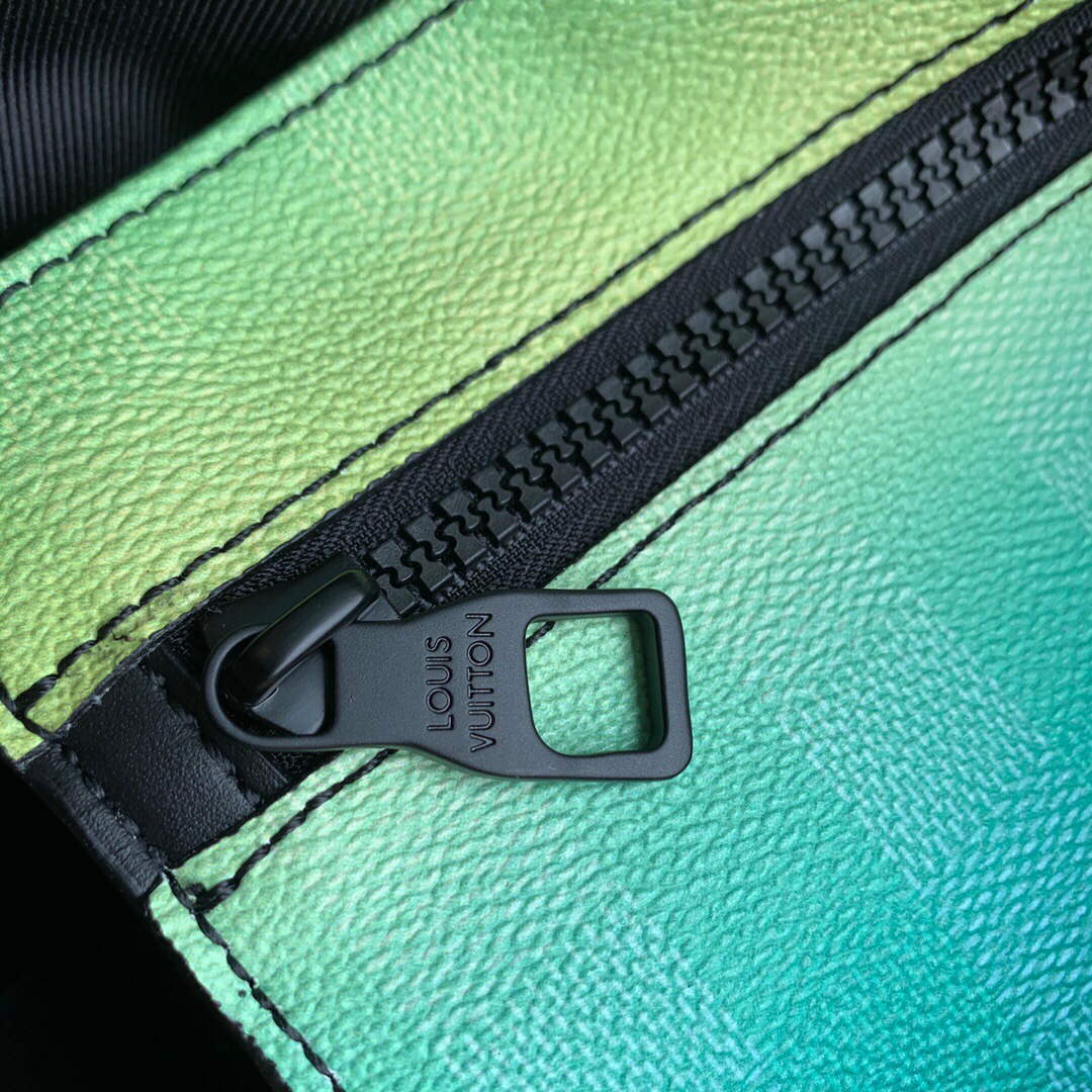 LV M59919 Louis Vuitton Wkd Tote PM Gradient Green - Default Title - View 6