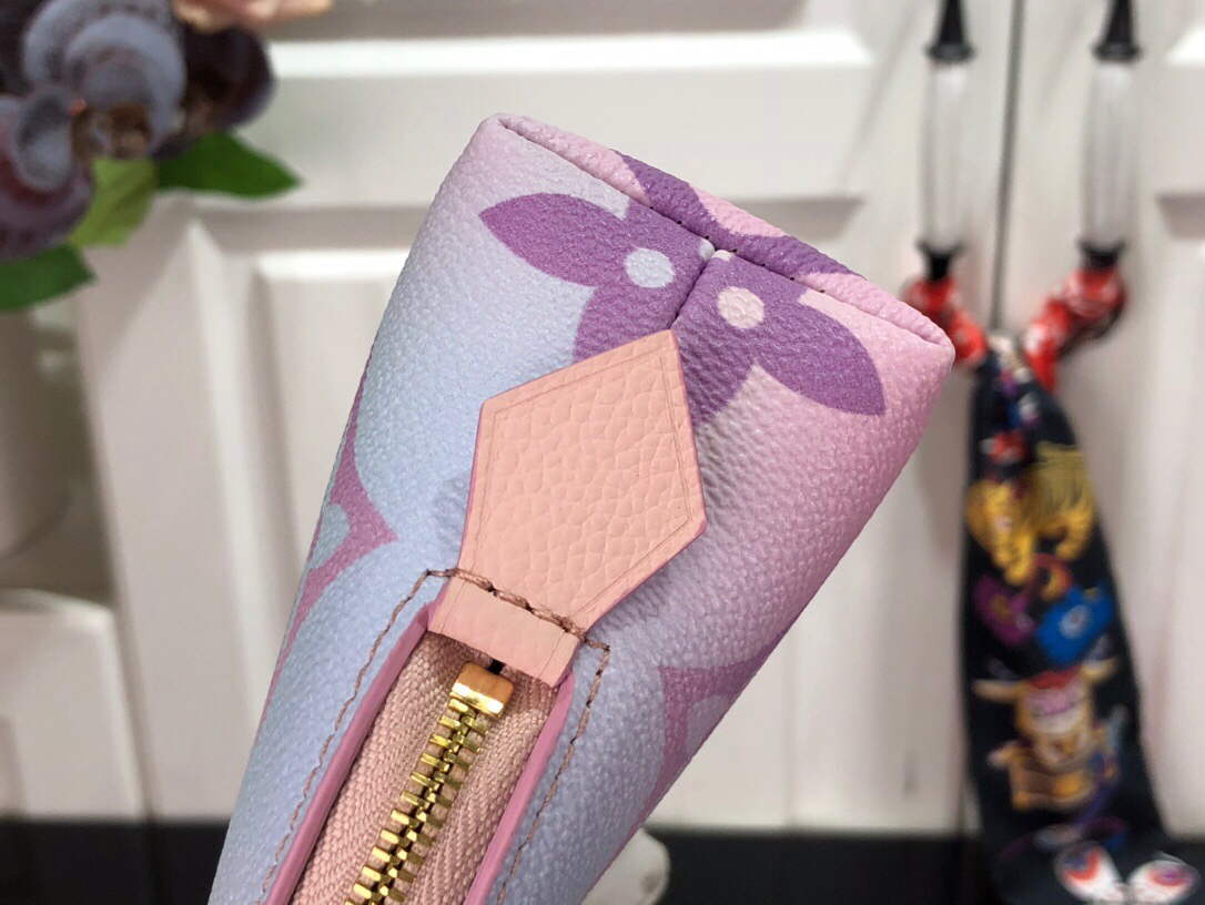 LV M59944 Louis Vuitton Pochette Cosmetique Bag - Default Title - View 7