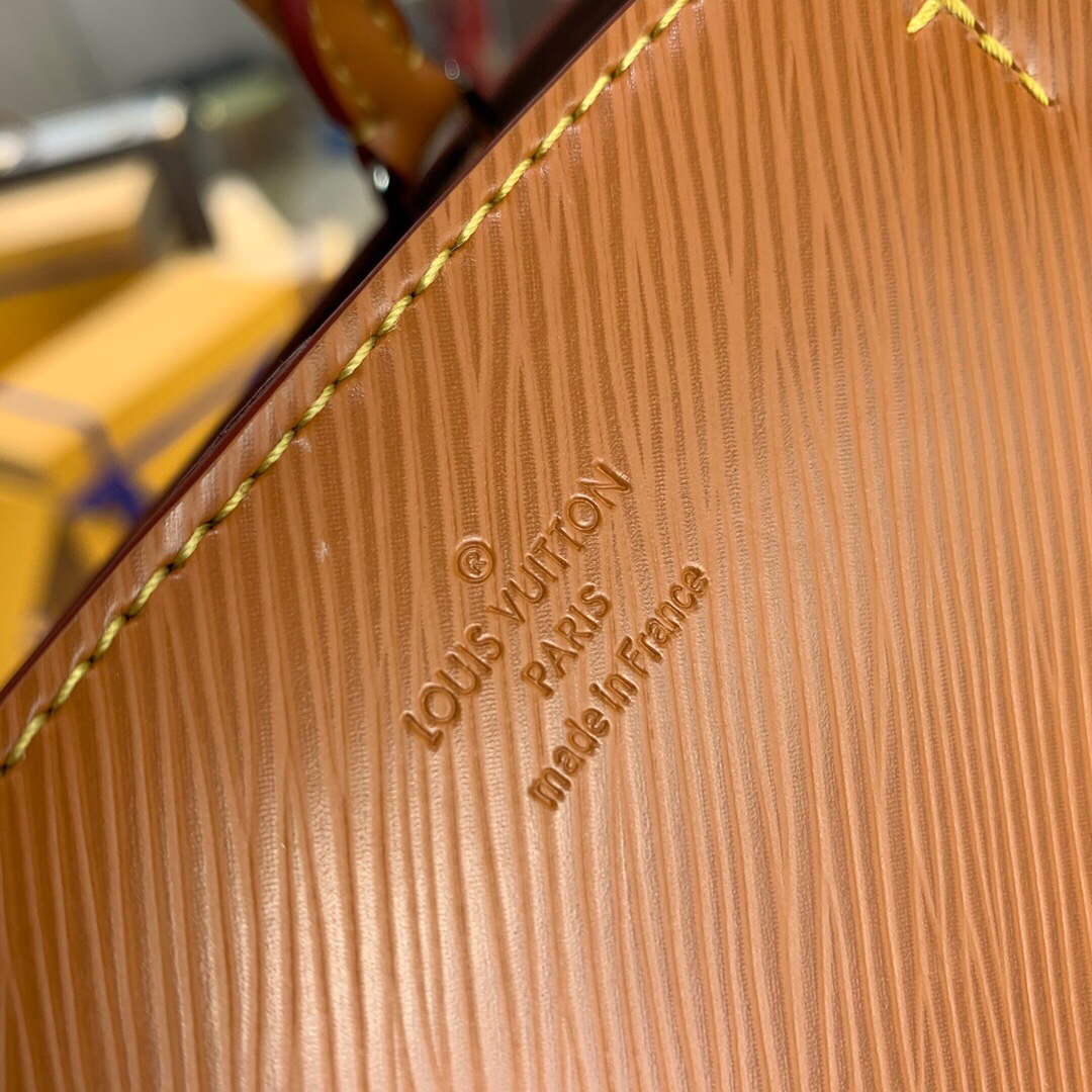 LV M59952 Louis Vuitton Marelle Tote BB Brown