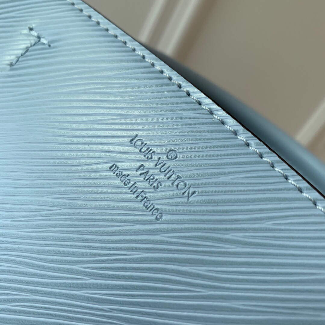 LV M59953 Louis Vuitton Marelle Tote MM Blue - Default Title - View 7