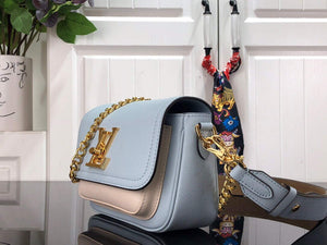 LV M59984 Louis Vuitton Lockme Tender Bleu - Default Title - View 2