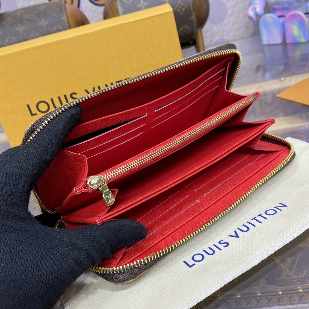 LV M60017 Louis Vuitton Zippy Wallet Monogram Canvas