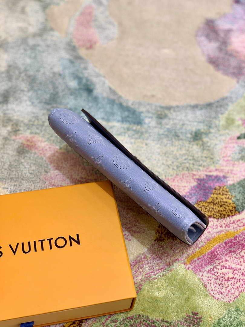 LV M60143 Louis Vuitton Iris Wallet Gradient Blue