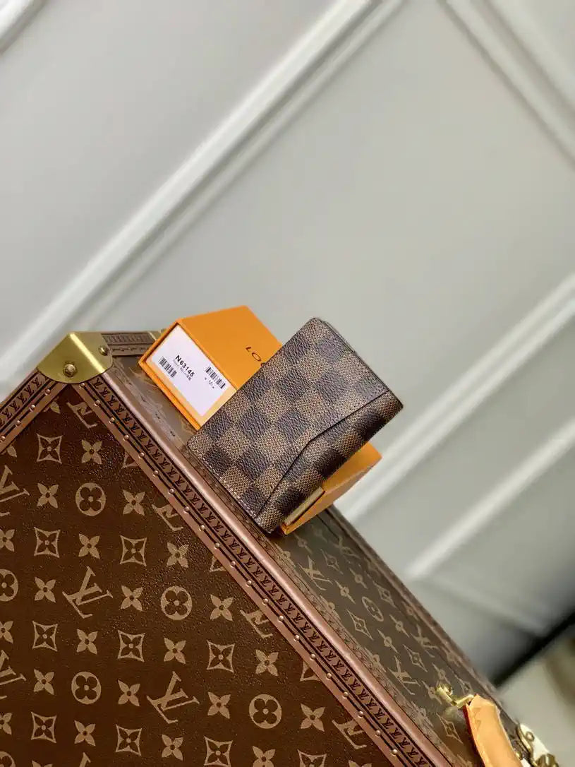 LV M63145 Louis Vuitton Pocket Organizer Damier