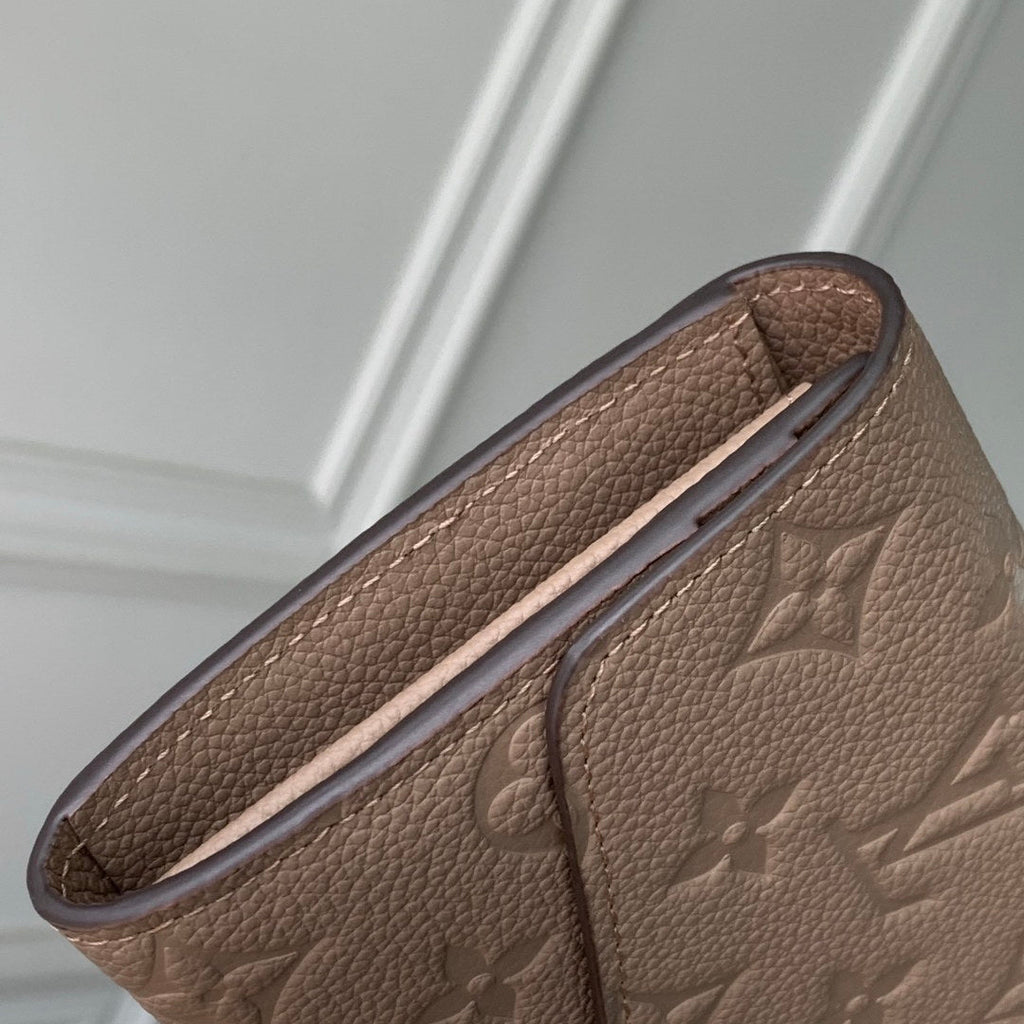 LV M60531 Louis Vuitton Sarah Wallet Khaki
