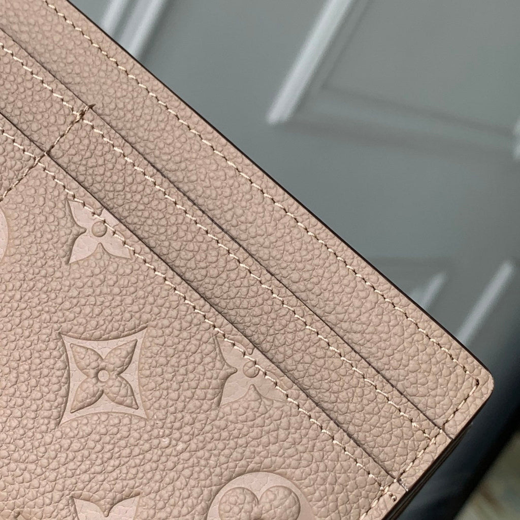 LV M60531 Louis Vuitton Sarah Wallet Khaki