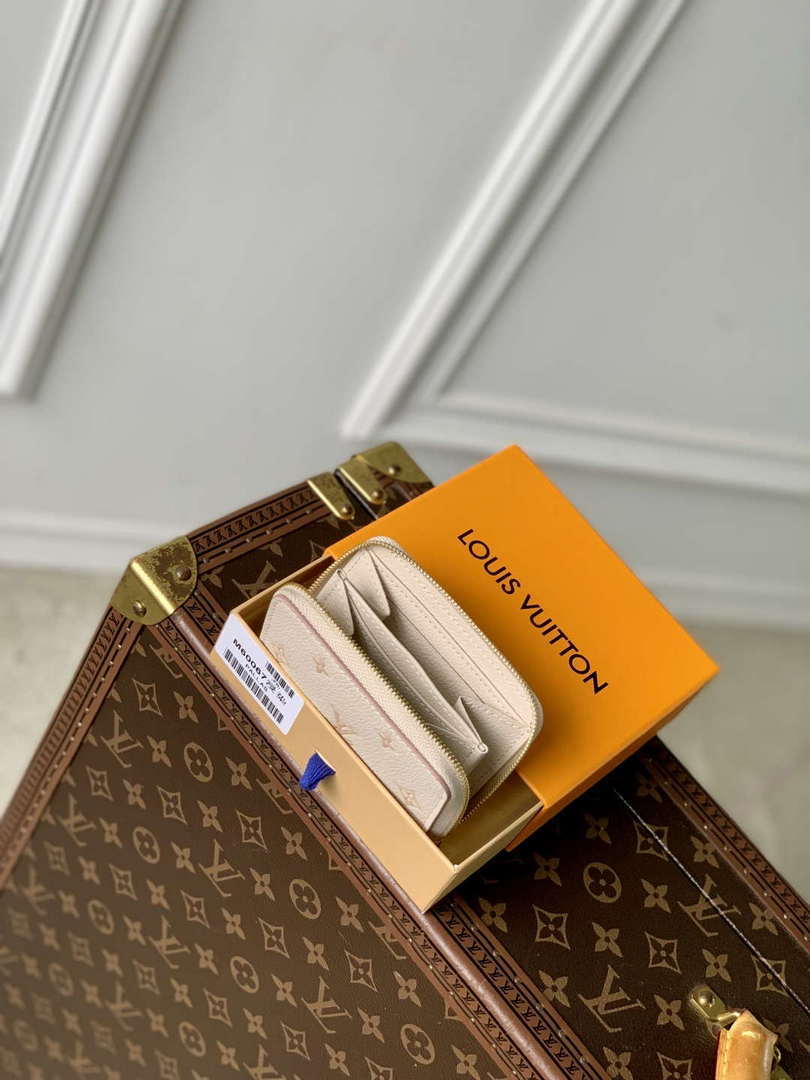 LV M60574 Louis Vuitton Zippy Coin Purse Eden