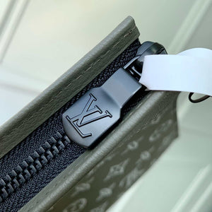 LV M61692 Louis Vuitton Pochette Voyage MM Bag Monogram Green - Default Title - View 6